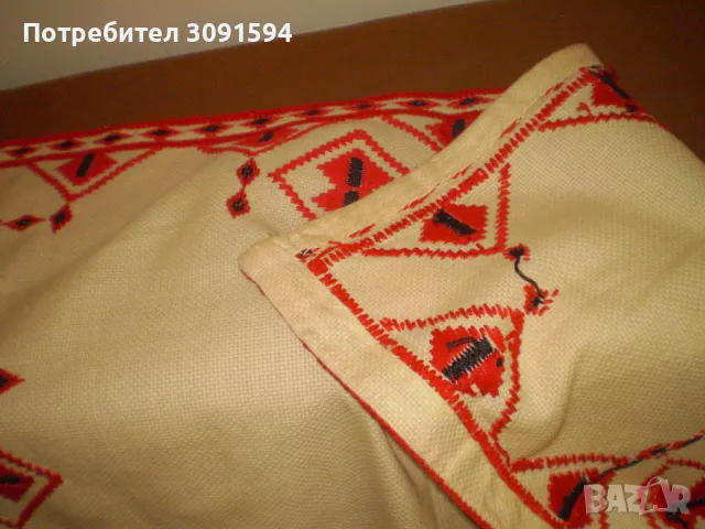 Винтидж ръчно бродирано памучно каре покривка червена бродерия, снимка 6 - Покривки за маси - 49447485