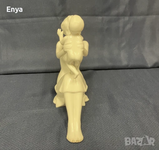 Статуетка порцеланова "Майка с дете", снимка 5 - Статуетки - 51164985