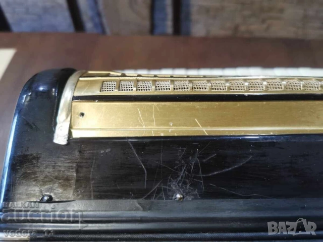 акордеон WELTMEISTER - 96 БАСА, снимка 5 - Акордеони - 53987323