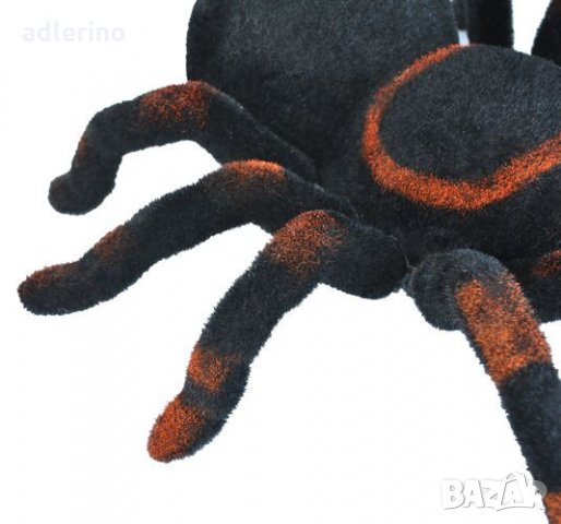 Детска игра Дистанционно контролиран паяк, Хелуин паяк, голям изкуствен паяк с дистанционно, снимка 2 - Електрически играчки - 34393103