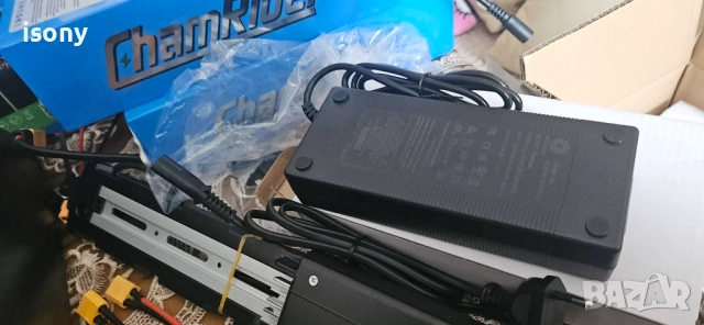 Батерии литиеви, комплект със кутия и зарядно, снимка 8 - Велосипеди - 53929060