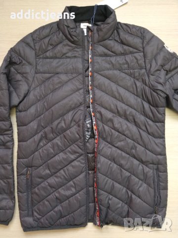 Мъжко яке Ellesse размер S, снимка 5 - Якета - 31974161