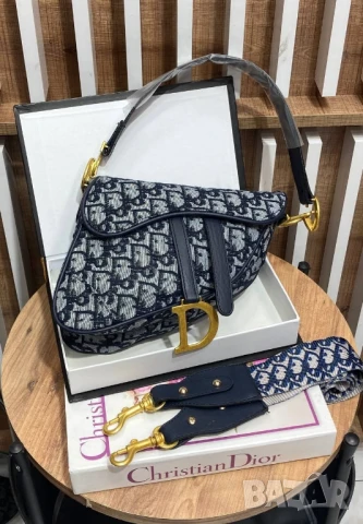 чанти christian dior , снимка 7 - Чанти - 50640339