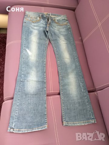 Дамски дънки и  поли, снимка 8 - Дънки - 31297510