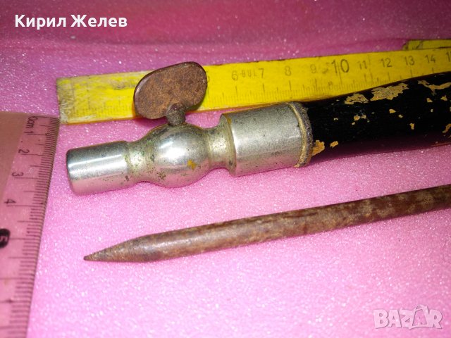 СТАРИНЕН МУНДЩУК За НАРГИЛЕ ДЪРВО и МЕТАЛ и ШИЛО от КОВАНО ЖЕЛЯЗО РЪЧНА ИЗРАБОТКА За КОЛЕКЦИЯ 42870, снимка 10 - Антикварни и старинни предмети - 44312806