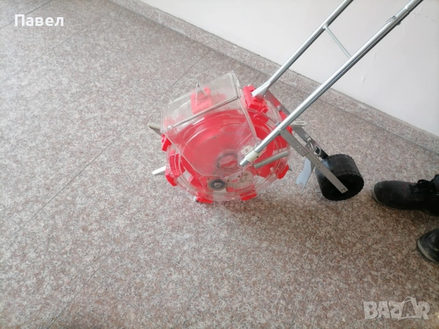 Ръчна сеялка с 8 зъба - царевица, фъстъци, бобови култури, семена, снимка 5 - Градинска техника - 53254546