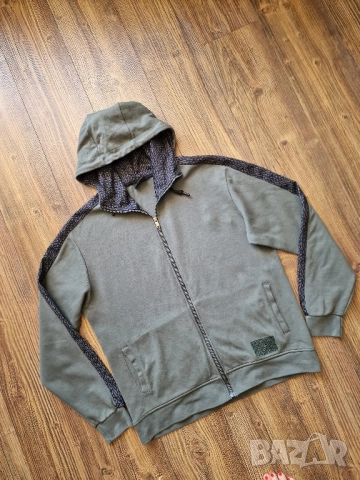 Страхотно мъжко горнище HUGO BOSS размер 2XL, снимка 2 - Спортни дрехи, екипи - 51798270