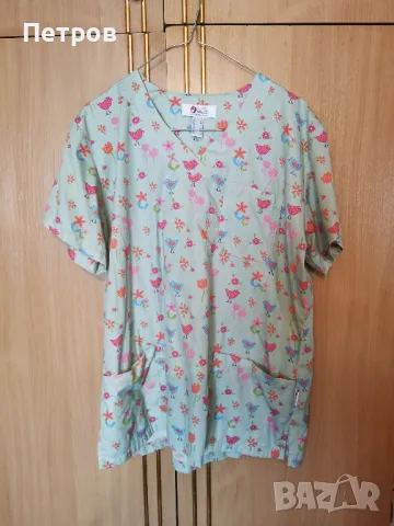 Медицинско облекло,туника-горно .Бархет резида и шарки., снимка 1