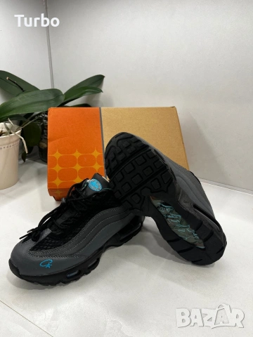 Nike x Corteiz - 42/45, снимка 3 - Маратонки - 53144396