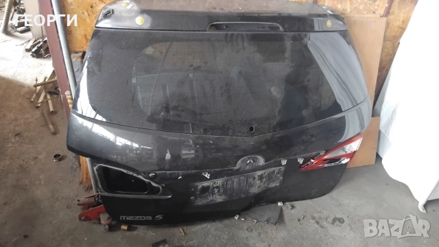 задна броня и капак за Мазда 5 2011 г, снимка 3 - Части - 53337405