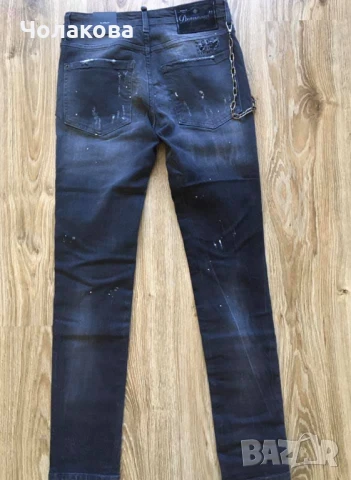 Dsquared2 мъжки дънки от ликвидация на магазин, размер  42, снимка 2 - Дънки - 51324847