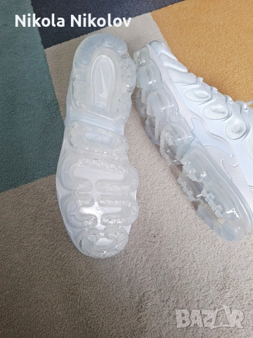 Nike vapormax plus чисто нови , снимка 2 - Маратонки - 53934208