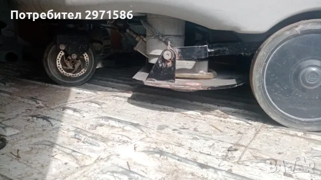 машина за почистване, снимка 5 - Почистване на офиси - 50407585