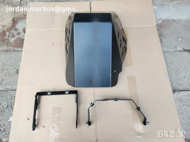Капак на двигателя за Honda XL 750 Transalp, черен, Yakk EXP, снимка 4 - Аксесоари и консумативи - 55781114