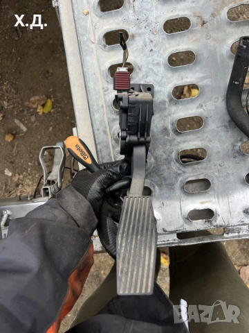 педал газ опел вектра Ц, опел сигнум 2.2 бензин 147кс 2005г GM 9 186 724 CE 