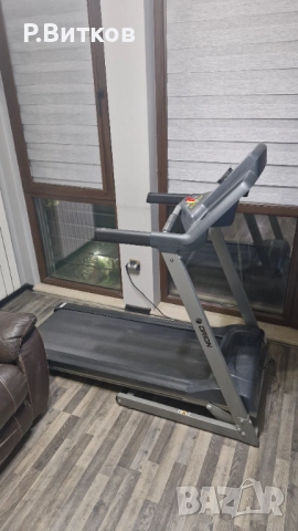 Бягаща пътечка Orion Race S1