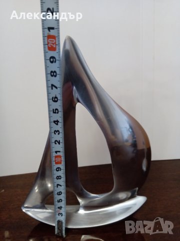 Метална статуетка на платноходни лодки, снимка 5 - Други ценни предмети - 42257772