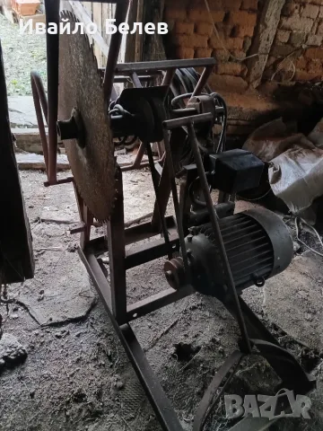 Масивен мобилен трифазен циркуляр 9 kW, диск 55 см, 12 м кабел, снимка 3 - Циркуляри - 55705661