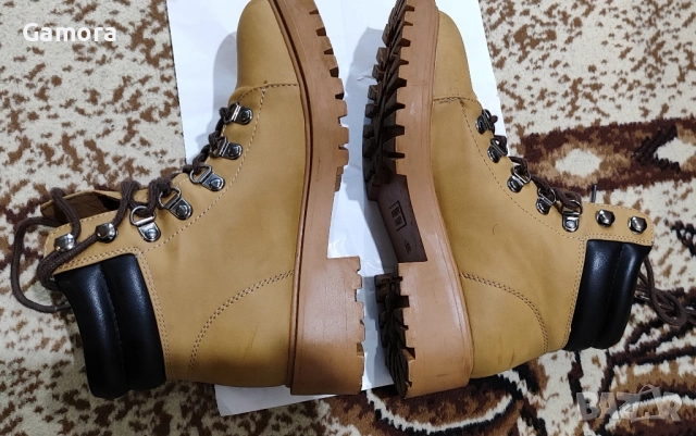 Зимни дамски боти C.C.C 36 номер 