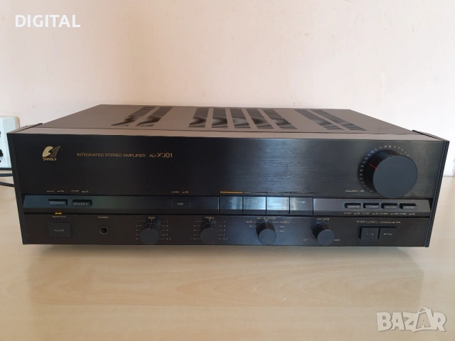Усилвател SANSUI AU-X301