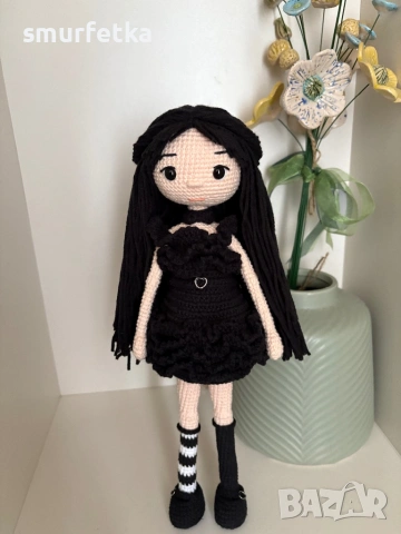 Плетена кукла Уенздей , снимка 3 - Плюшени играчки - 52304010