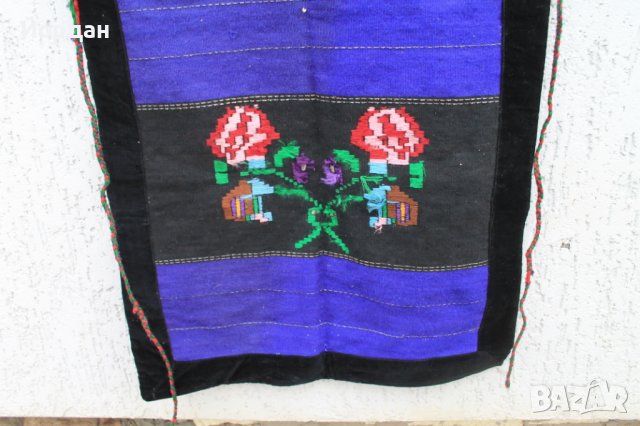 Нова вълнена бродирана престилка, снимка 5 - Антикварни и старинни предмети - 40157592