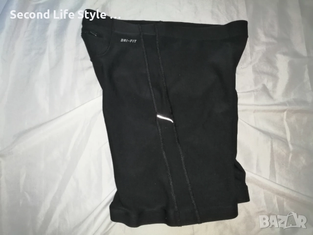 Nike Dri-FIT оригинален дамски къс клин / къси спортни панталонки р-р L , снимка 15 - Клинове - 52921382