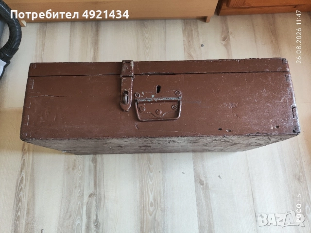 Стар дървен куфар , снимка 2 - Куфари - 55816713