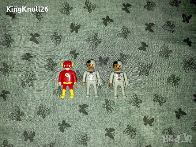 Фигурки Kinder DC Playmobil 