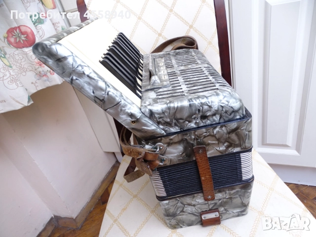 Акордеон Weltmeister – винтидж украса, декор - дом или заведение, снимка 3 - Декорация за дома - 51690723