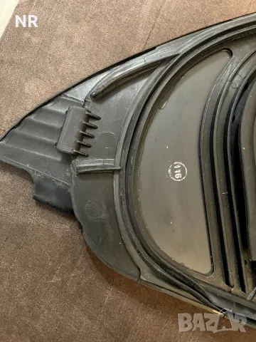 Задно ляво малко стъкло за Мерцедес а-класа 2013г W176, снимка 3 - Части - 48456915