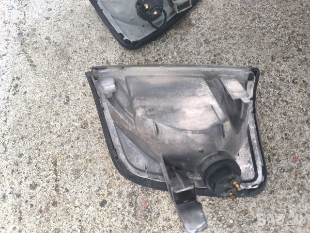 Бели мигачи за Мерцедес 124, снимка 2 - Части - 52666604