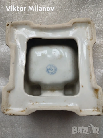 порцеланов пепелник Баба Вида, снимка 4 - Статуетки - 53009039