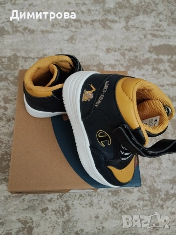 Детски маратонки Champion, снимка 4 - Бебешки обувки - 54004843