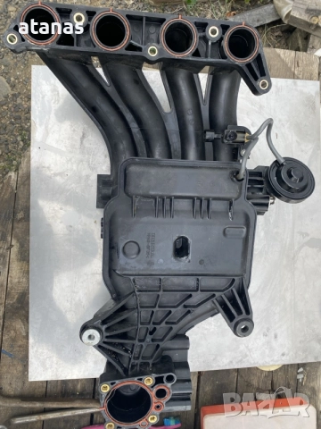 колектор за Honda bf150, снимка 2 - Воден транспорт - 56198669