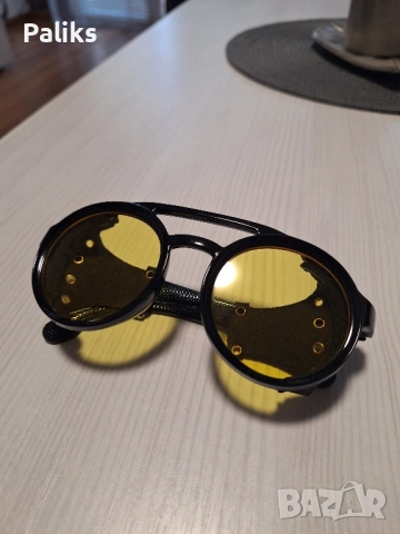 Очила Carrera Uv 400, снимка 2 - Слънчеви и диоптрични очила - 51737135