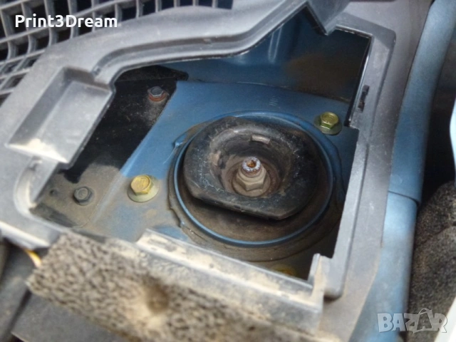 Изработка на комплект (2бр.) капак/капачка за предни амортисьори за Nissan Leaf (2011–2023), снимка 2 - Части - 53009324