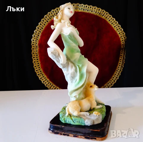 Порцеланова статуетка,фигура Дама,Фея и Сърна,22 см. , снимка 8 - Антикварни и старинни предмети - 51290495