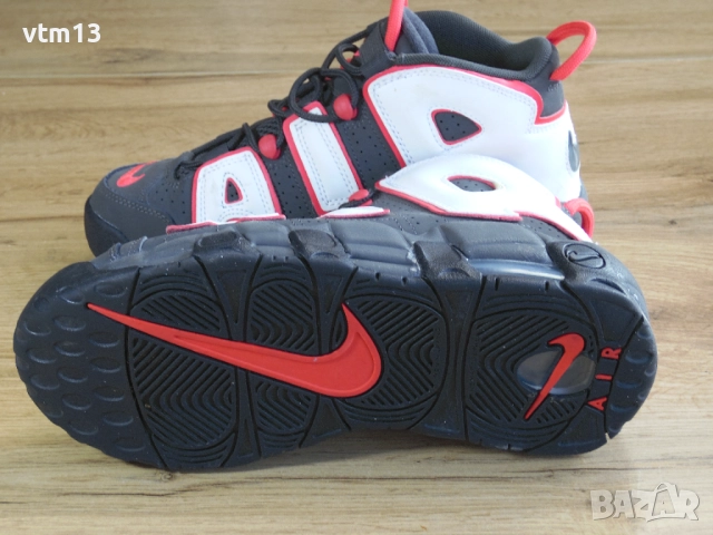Nike Air More Uptempo Bulls - 38 номер Оригинални!, снимка 4 - Маратонки - 52827239