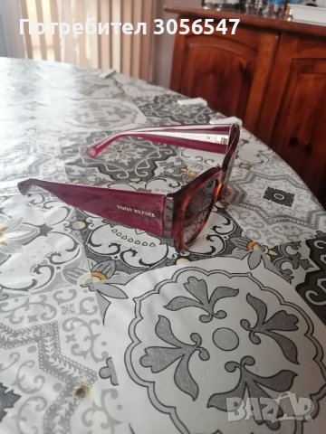 Оригинални слънчеви очила Tommy hilfiger модел TH 1862 /s C9BHA 5121 140 , снимка 6 - Слънчеви и диоптрични очила - 42712451