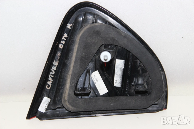 Десен вътрешен стоп Renault Captur (2013-2017г.) десен стоп заден капак 265500812R, снимка 4 - Части - 52355315