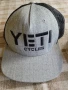 Оригинална шапка Yeti cycles, снимка 1