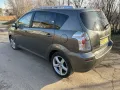 Toyota Corolla Verso 2.2 D-CAT на части , снимка 4