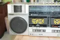 Радиокасетофон Hitachi TRK-W55H, снимка 2