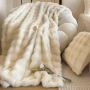 Мек заек плюшен одеяло, изкуствена кожа топло одеяло за диван и легло - Бяло 130 x 160 см, снимка 1