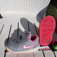 Детски маратонки Nike!, снимка 2 - Детски маратонки - 44240097