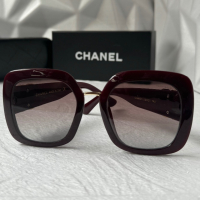 CH дамски слънчеви очила квадратни с лого , снимка 3 - Слънчеви и диоптрични очила - 44687572