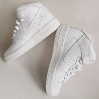 Nike Air Force 1 мъжки Естествена кожа Бели Номер 42, снимка 5 - Маратонки - 40091412