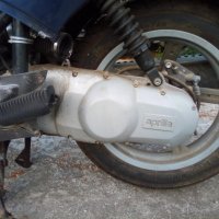 На части:Скутер Априлия Скарабео 150/4Т,2000г, двигател Rotaxс течно охлаждане, снимка 11 - Мотоциклети и мототехника - 29405244