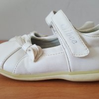 Детски бели обувки/ пантофки. Номер 25, снимка 6 - Детски обувки - 32037239